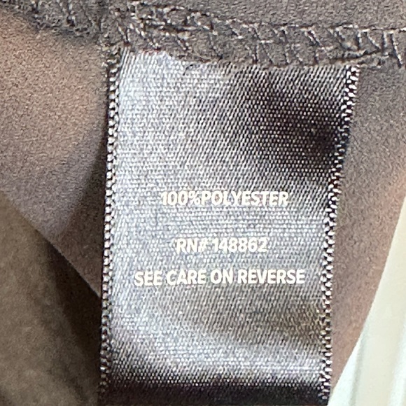 Torrid Georgette Asymmetrical Ruffle Silver Grey Sleeveless Lightweight Top, 5X - Picture 8 of 11